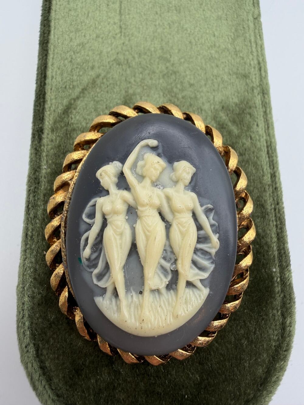 Vintage Three Graces Cameo Brooch Gold Tone Filigree Classical Pin 1960s Estate